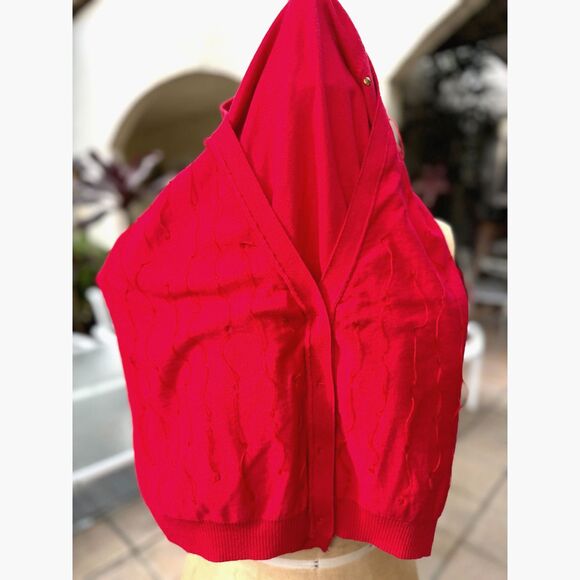 Vintage Y2K Cherry Red Gold Studded 4 Button Slightly Oversized Cardigan Size M - Picture 7 of 8